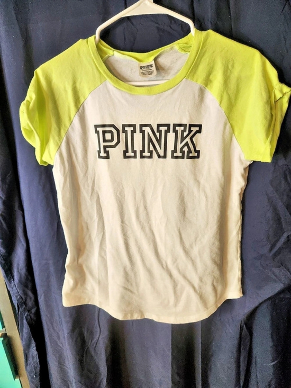 Victoria'Small Secret PINK Raglan Tee Yellow & White Size Small